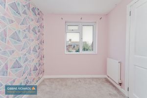 Bedroom- click for photo gallery